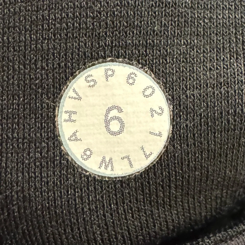 Lululemon Women's Black and Grey Leggings Size 6‎